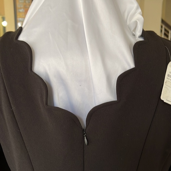 Long sleeve black dress with scalloped blow back - Picture 1 of 10